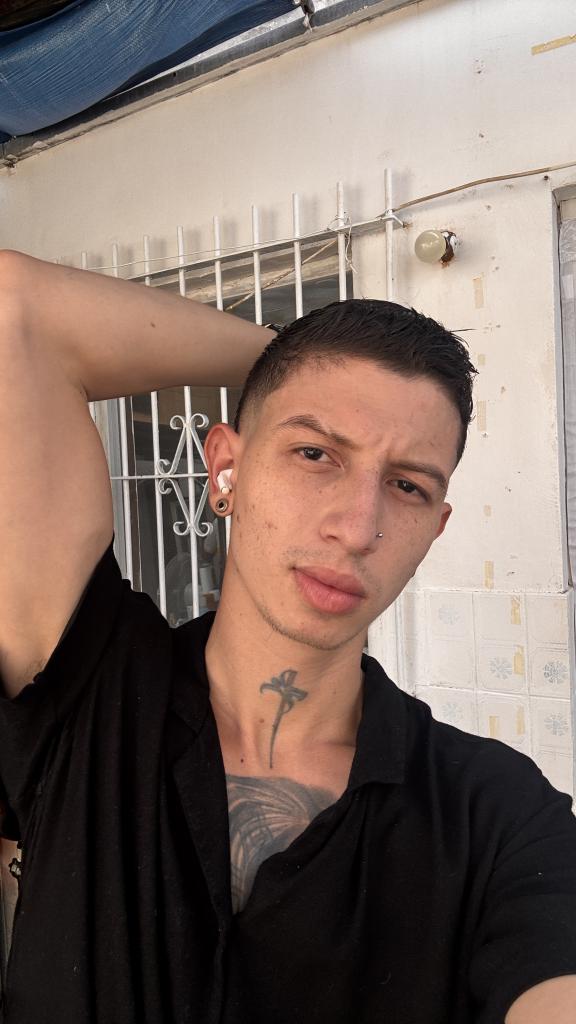 Chico busca chica en Alicante: 