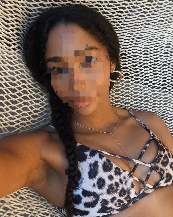 Chica busca chico en Almería: 