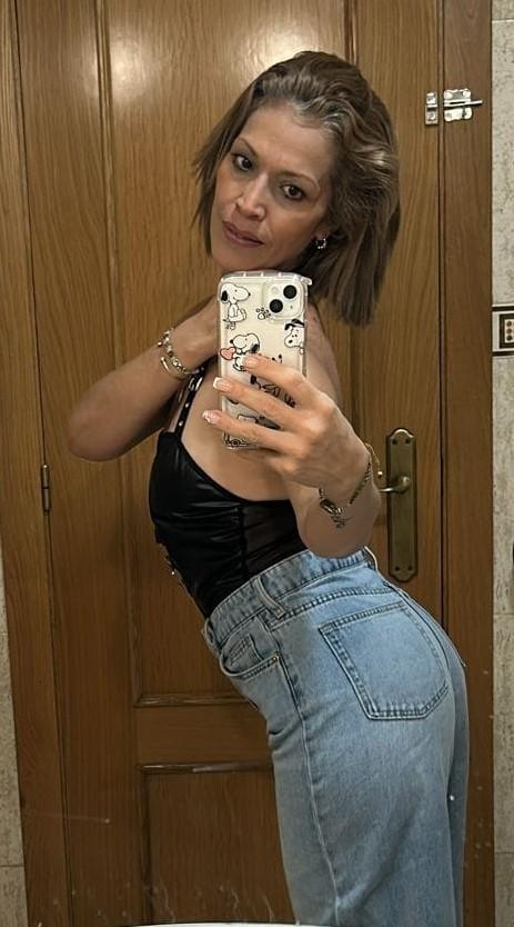 Chica busca chico en Castellón: 