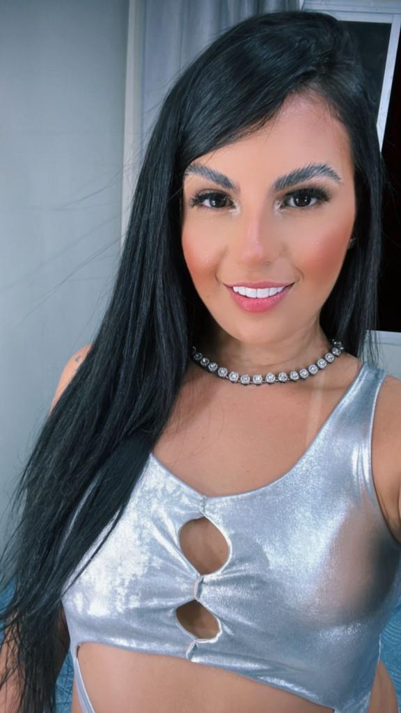 Chica busca chico en Granada: 