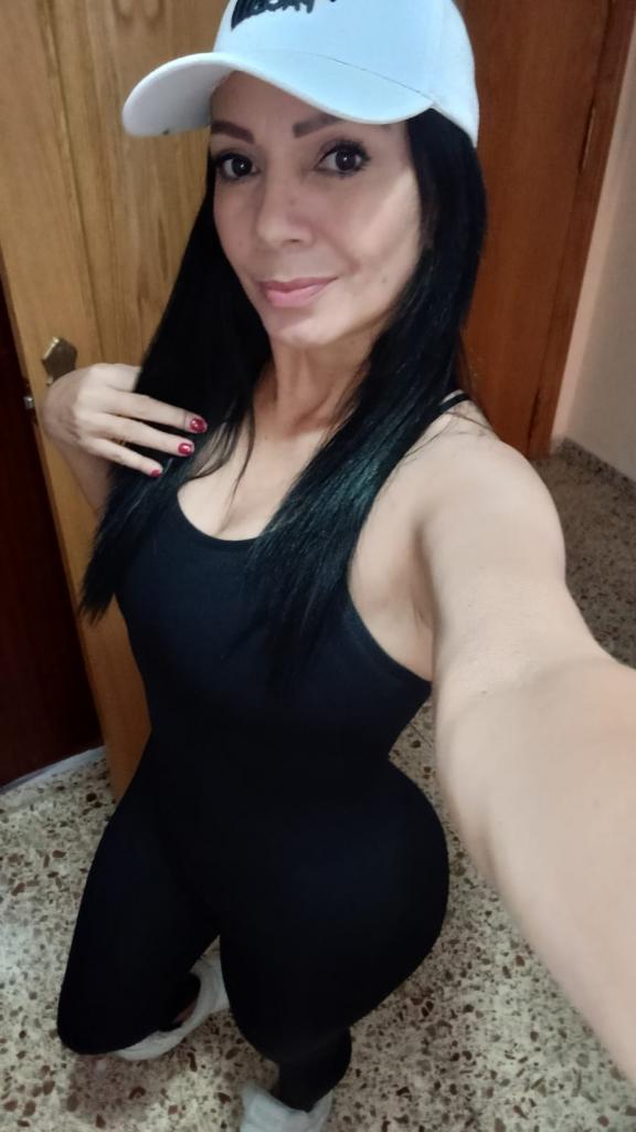 Chica busca chico en Alicante: 