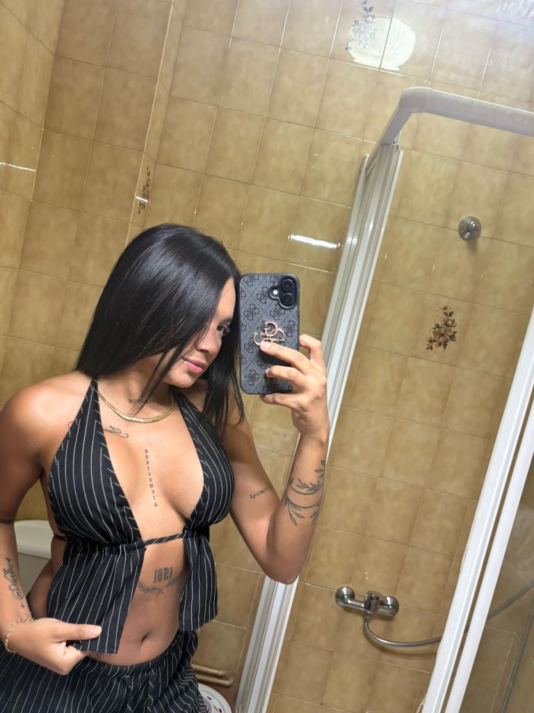 Chica busca chico en Murcia: Chica busca chico