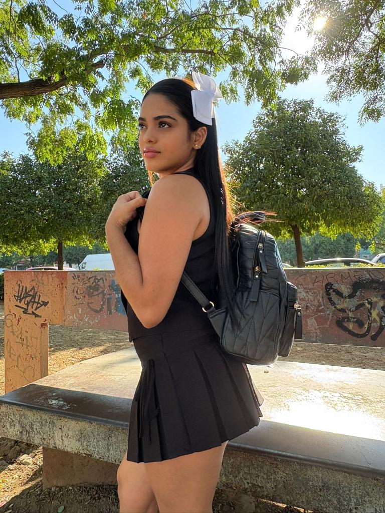 Chica busca chico en Sevilla: 