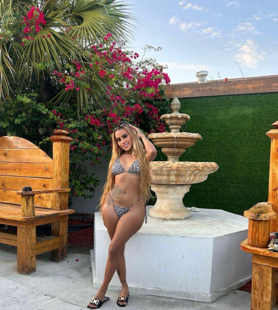 Chica busca chico en Almería: 