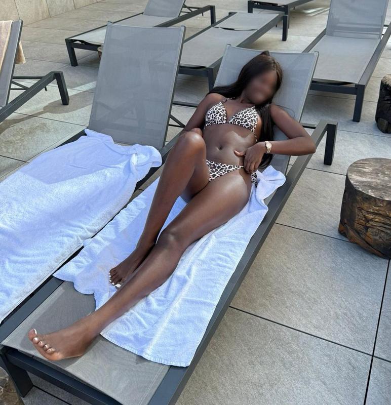 Chica busca chico en Barcelona: 