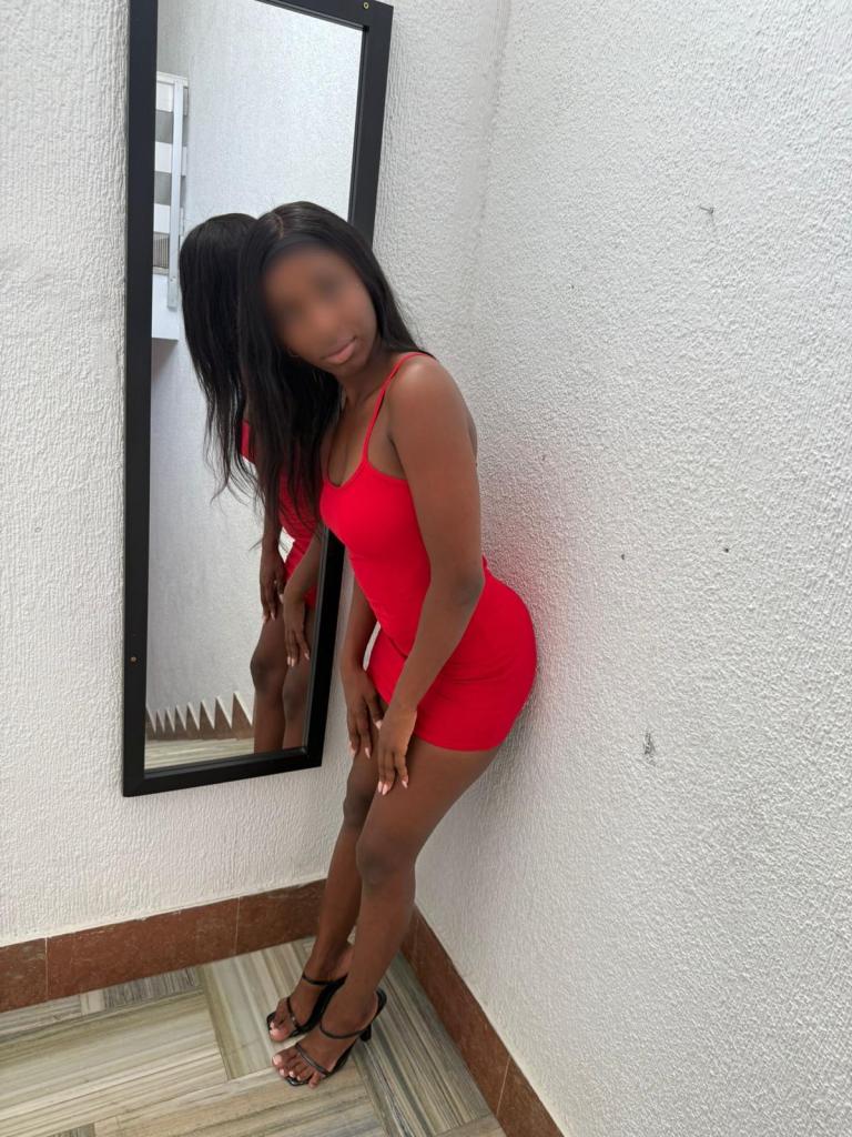 Chica busca chico en Murcia: 