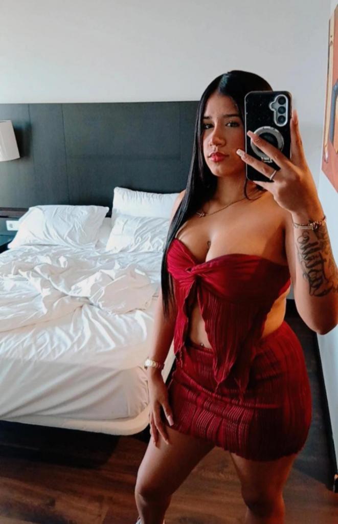 Chica busca chico en Barcelona: 