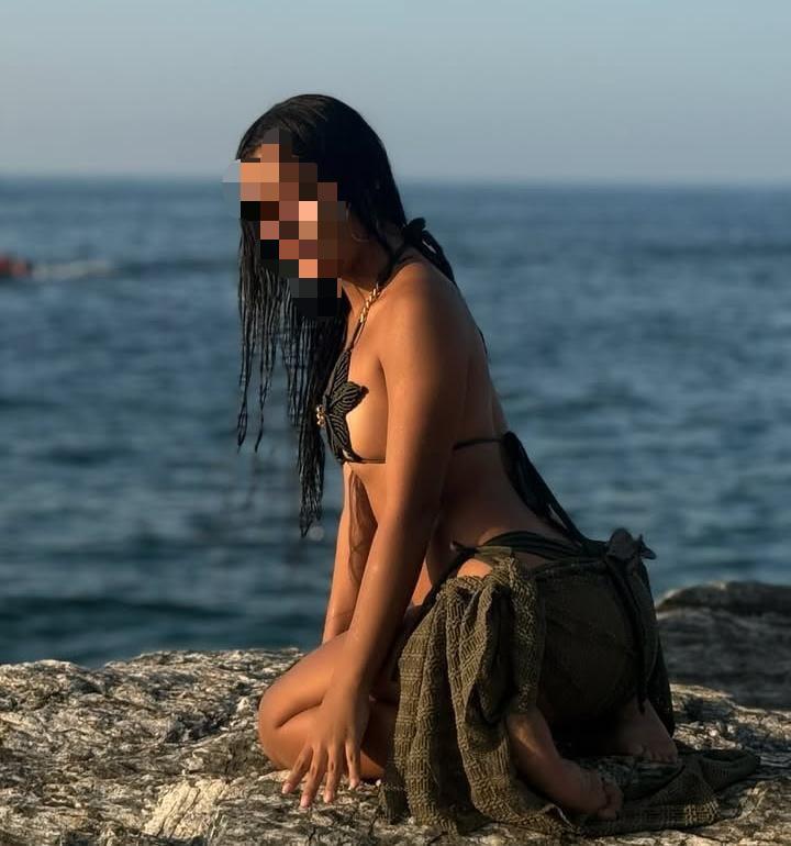 Chica busca chico en Cádiz: 