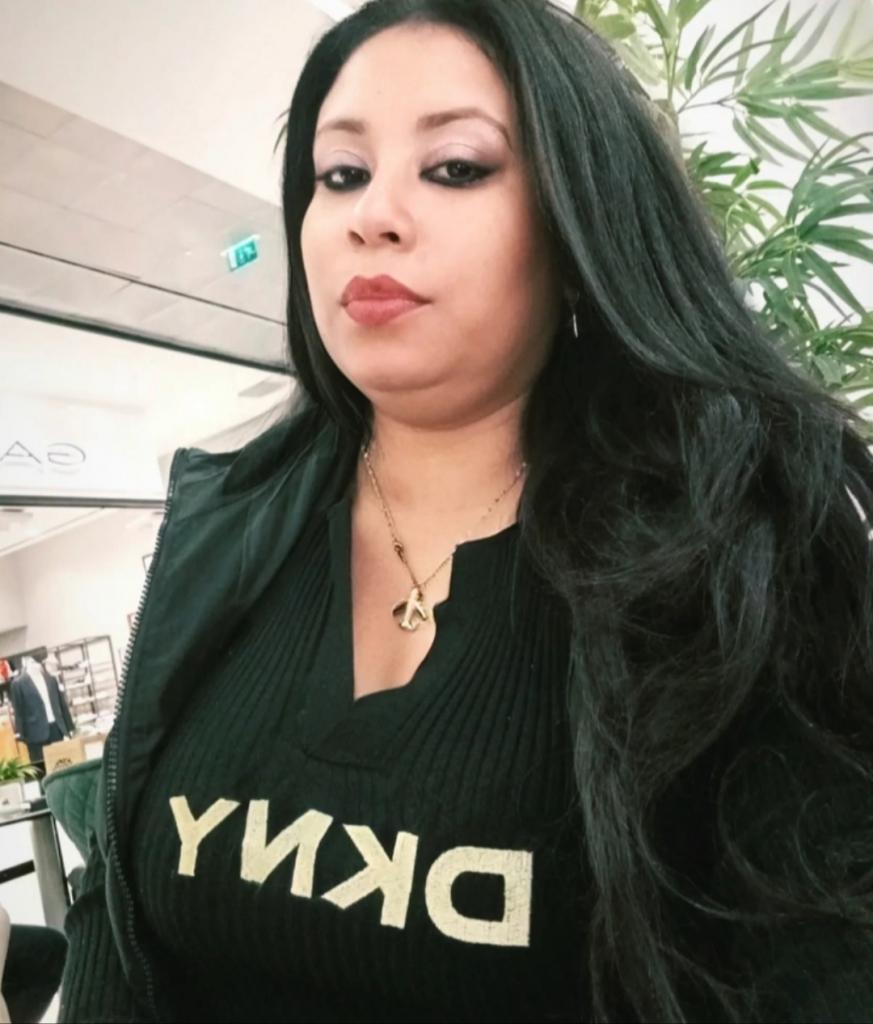 Chica busca chico en Murcia: 