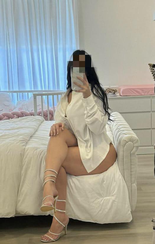 Chica busca chico en Cádiz: 