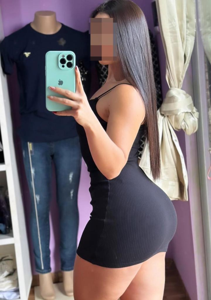 Chica busca chico en Granada: 