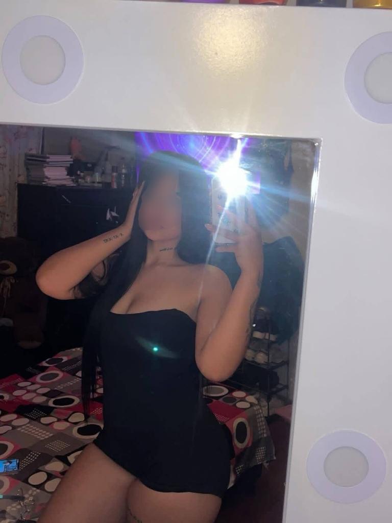 Chica busca chico en Murcia: 