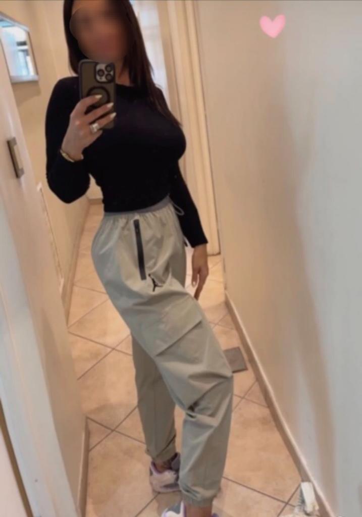 613748782: Chica busca chico en Málaga