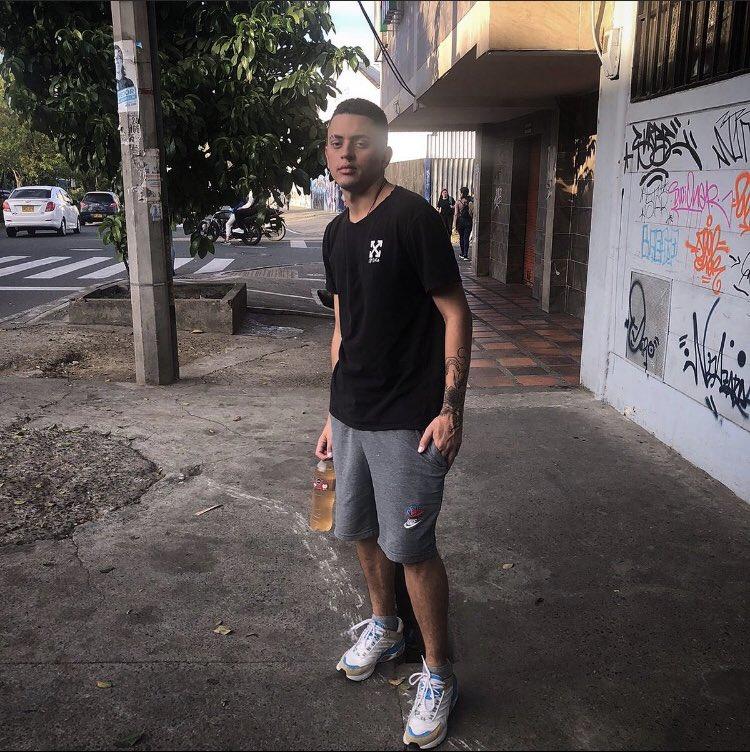 Chico busca chica en Zaragoza: 