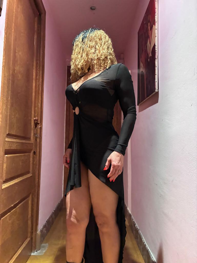 Chica busca chico en Barcelona: Chica busca chico