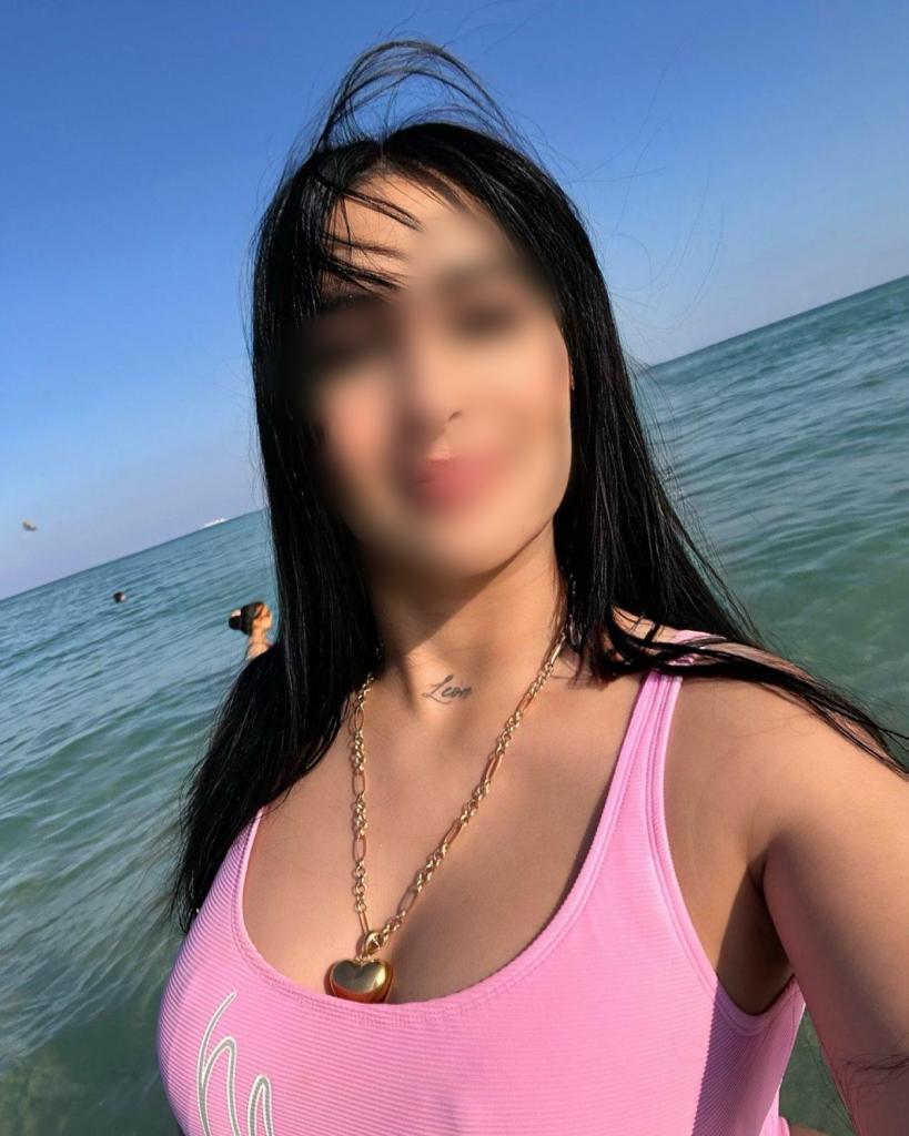 Chica busca chico en La Coruña: 