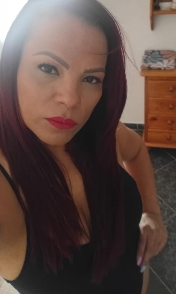Chica busca chico en Murcia: 