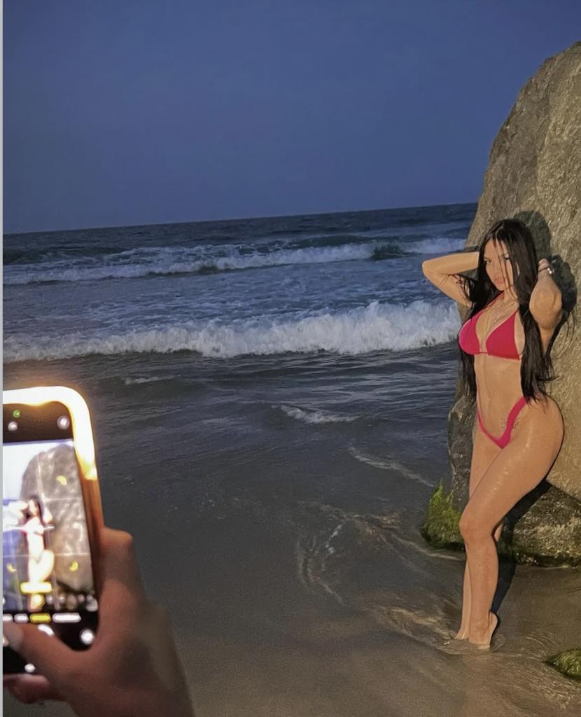 Chica busca chico en Tenerife: 