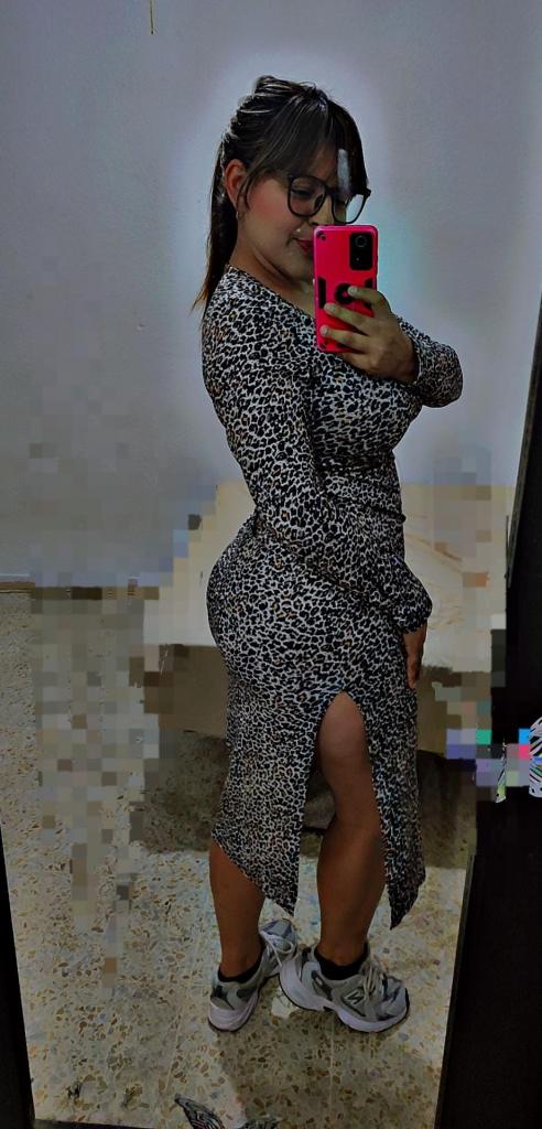 Chica busca chico en Almería: 