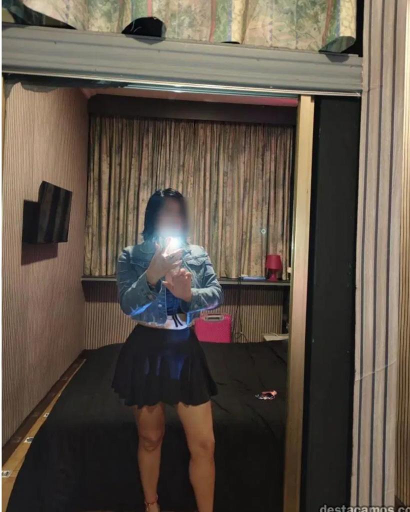 Chica busca chico en Lérida: 