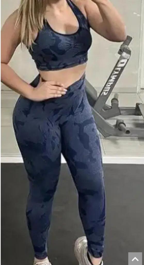 Chica busca chico en Almería: 