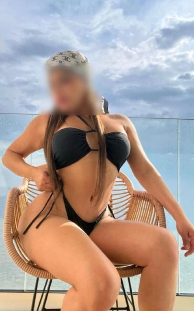 Chica busca chico en Cuenca: 