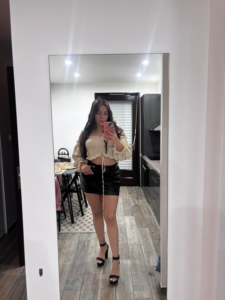 Chica busca chico en Alicante: 