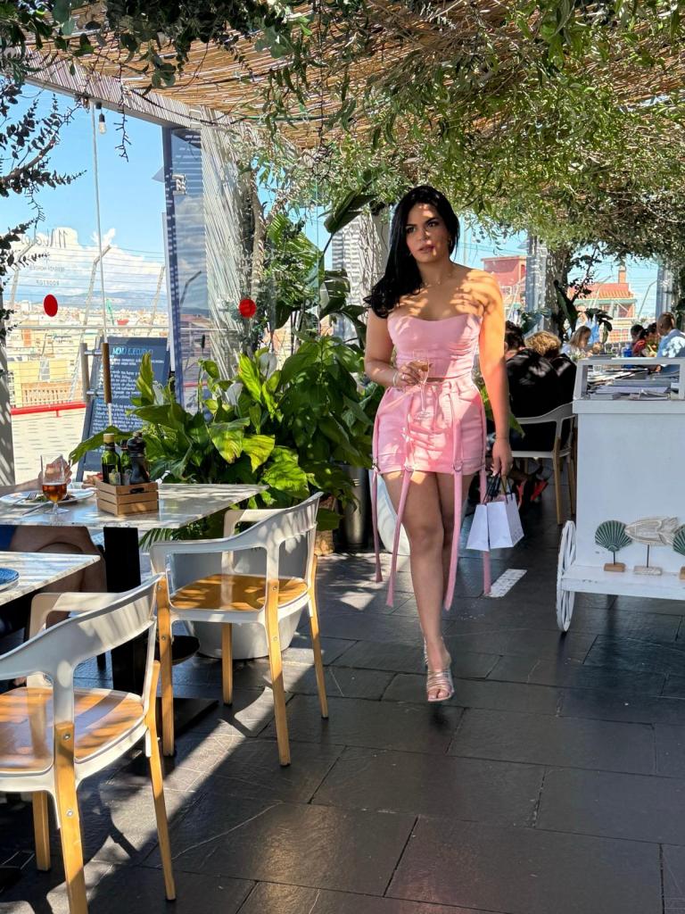 603250285: Chica busca chico en Madrid