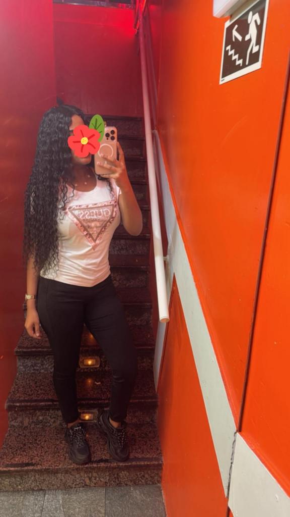 Chica busca chico en Cádiz: 