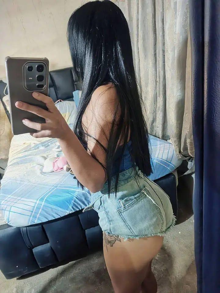 Chica busca chico en Tenerife: 