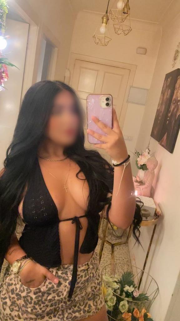 Chica busca chico en Tenerife: 