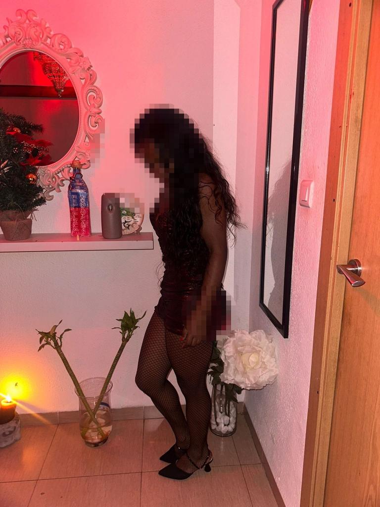 Chica busca chico en Sevilla: 