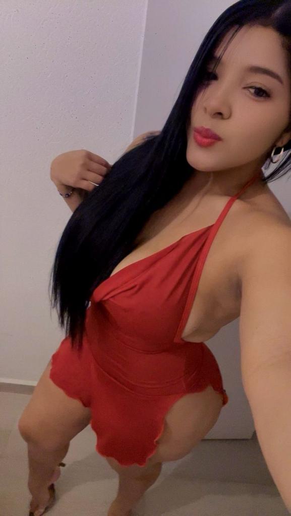 Chica busca chico en Huelva: 