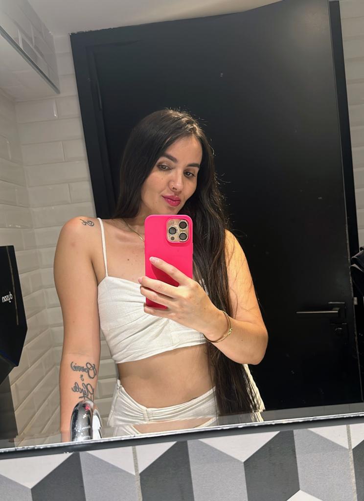 Chica busca chico en Almería: 