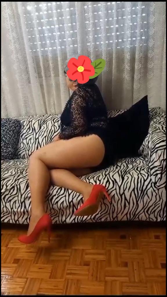 Chica busca chico en La Coruña: 
