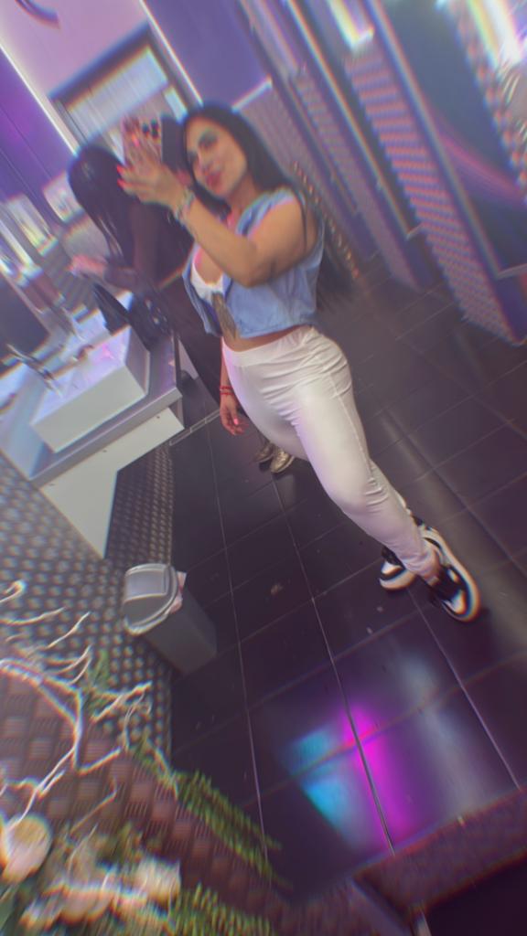 Chica busca chico en Valencia: 