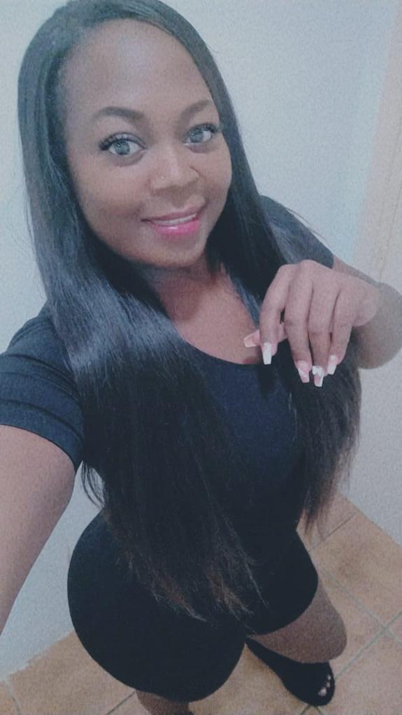 Chica busca chico en Sevilla: 