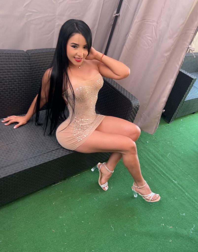 Chica busca chico en Tenerife: 