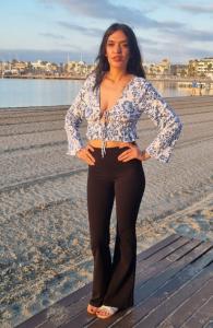 643093544: Chica busca chico en Murcia