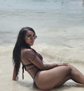 604287470: Chica busca chico en Cádiz
