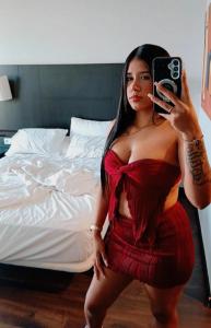 642537086: Chica busca chico en Barcelona