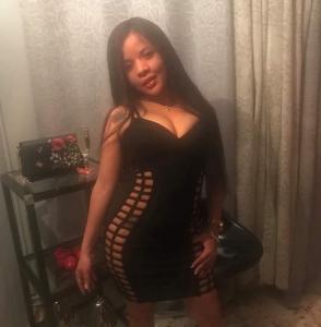 604380627: Chica busca chico en Barcelona