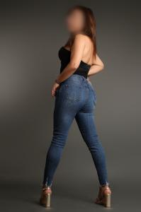 634705647: Chica busca chico en Burgos