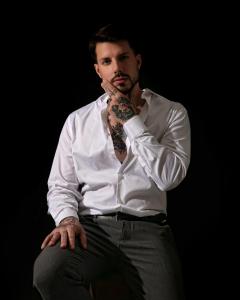 640942699: Chico busca chica en Barcelona