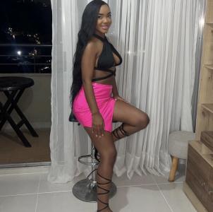 604287470: Chica busca chico en Cádiz