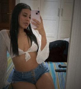 613370794: Chica busca chico en Pontevedra