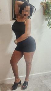 604381427: Chica busca chico en Barcelona