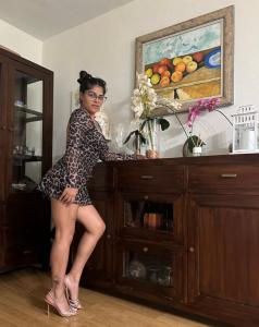 603633618: Chica busca chico en Málaga
