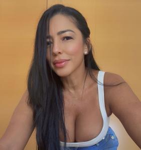643205067: Chica busca chico en Alicante