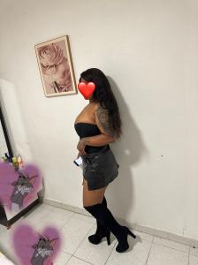 674984033: Chica busca chico en Barcelona